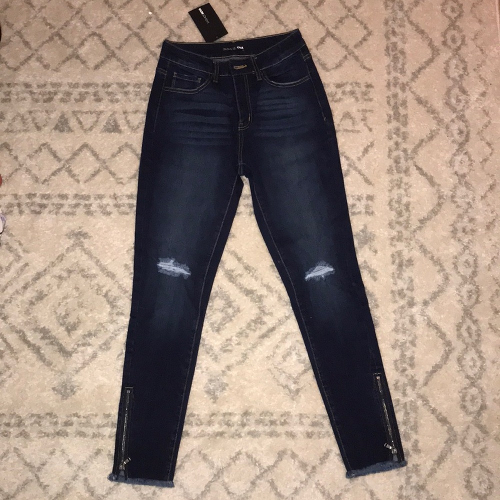 Fashion nova skinny jeans